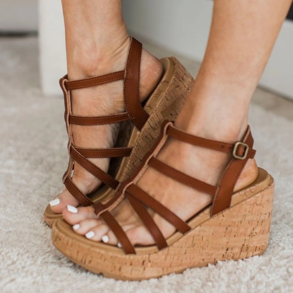 Brown Strappy Wedge Sandals BLOWFISH BAHAMAS WEDGE SANDALS- WOOD Brand New 10